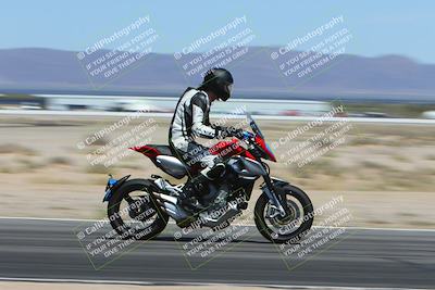 media/May-06-2024-Moto Forza (Mon) [[b33359f27d]]/3-Beginner/Session 2 Turn 11 Exit Pans/